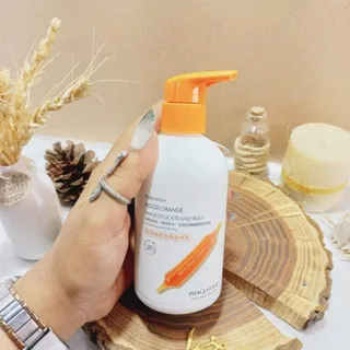 لوسیون بدن پرتقال خونی