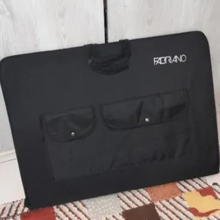 کیف آرشیو 50×70