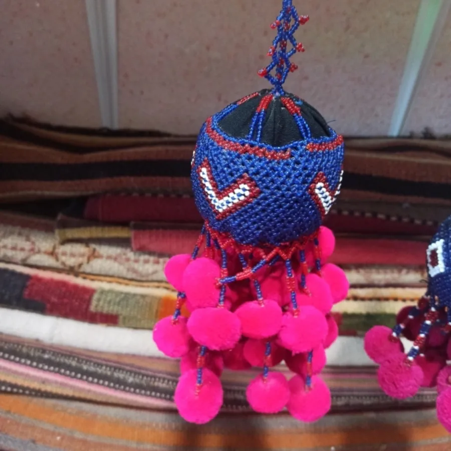 آویز سنتی