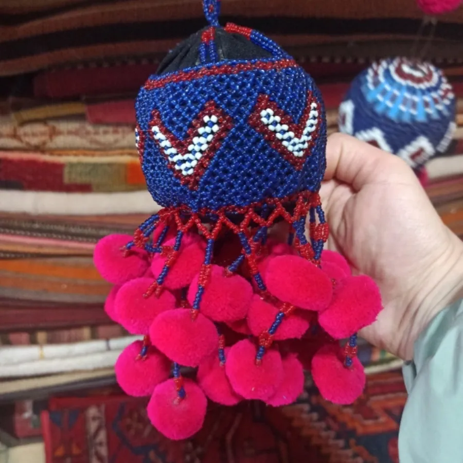 آویز سنتی