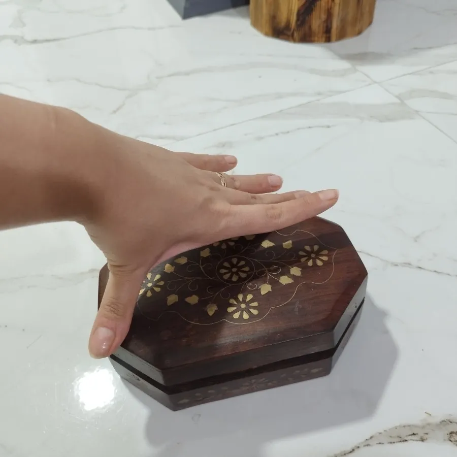 جعبه جواهر برنج کاری اصل