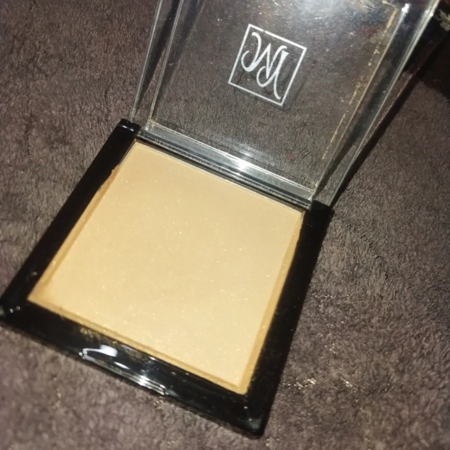 رژگونه