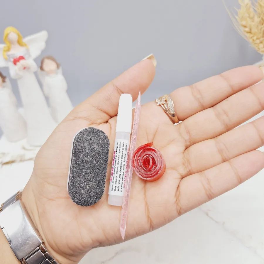 ناخن با مواد کاشت طرح آیس