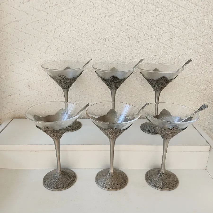 بستنی خوری پیوتر