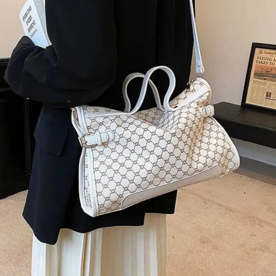 کیف وارداتی