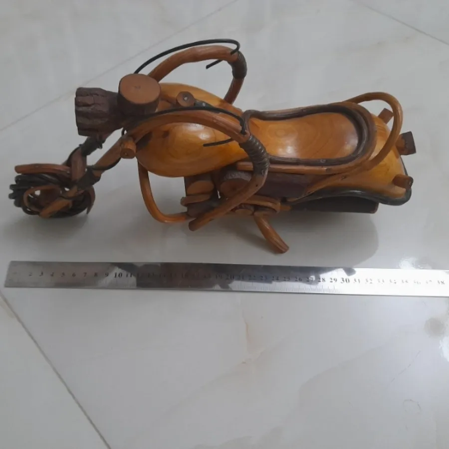 موتور دستساز چوبی