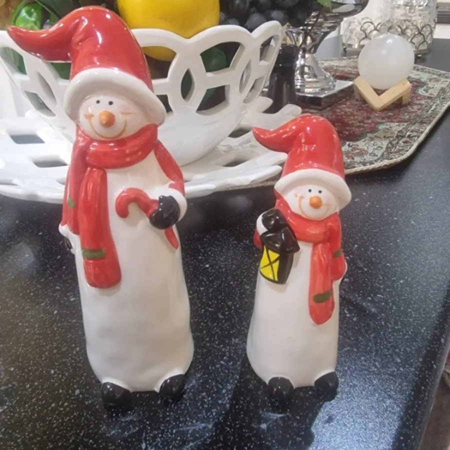 مجسمه طرح ادم برفی