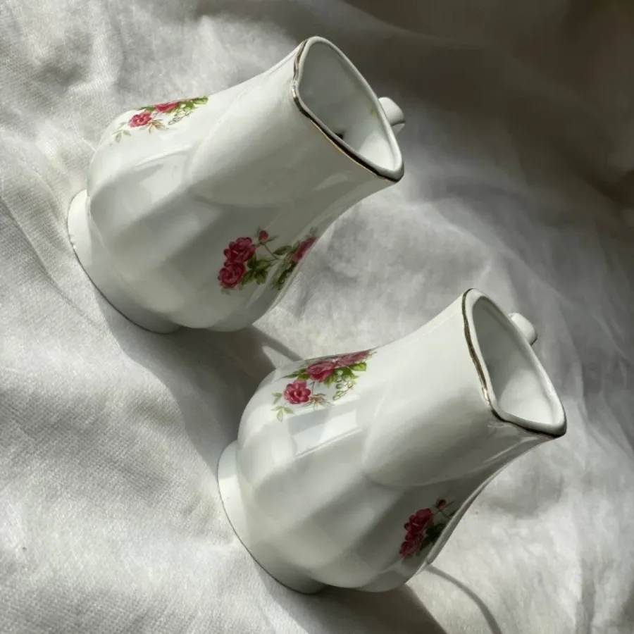 سس خوری گلسرخی