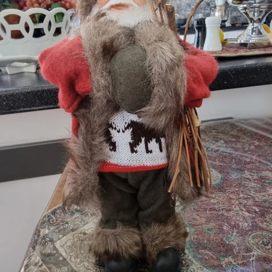 مجسمه بابا نویل