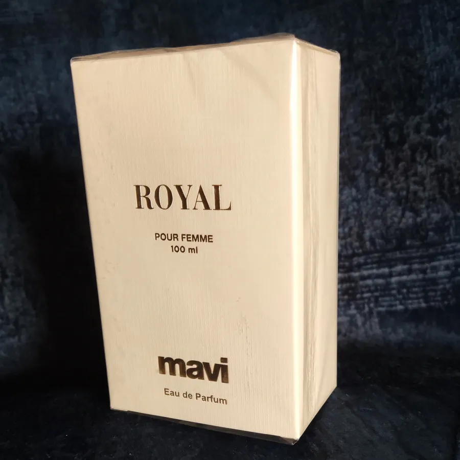 عطر royal برند mavi