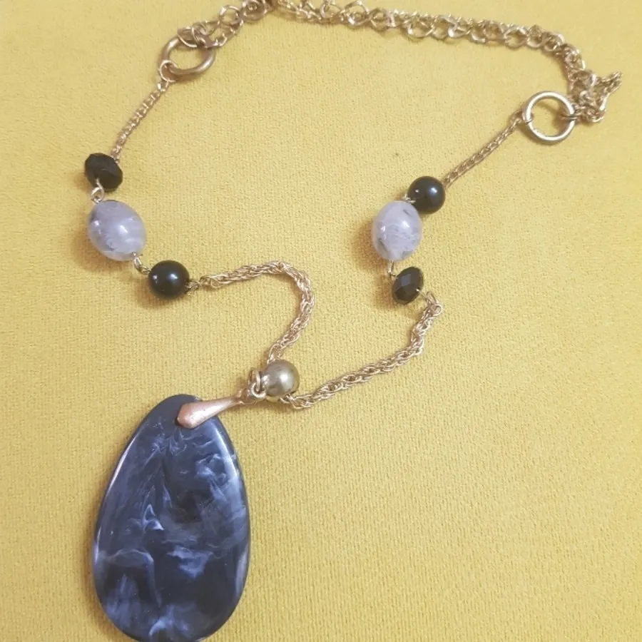 آویز رومانتویی