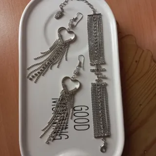 ست دستبند و گوشواره