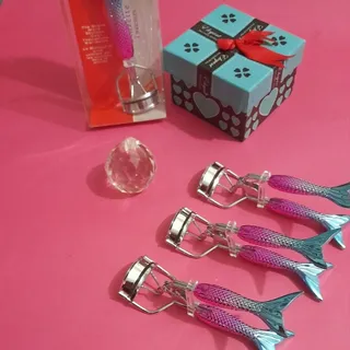 فرمژه طرح ماهی هلوگرامی