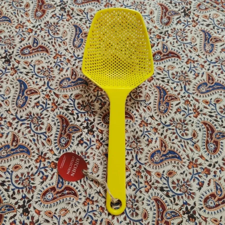 آبکش ملاقه ای