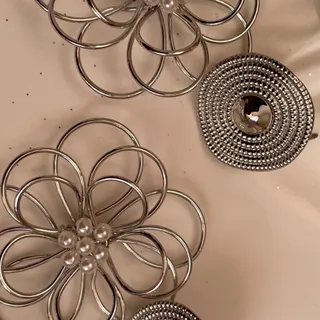 گوشواره گل