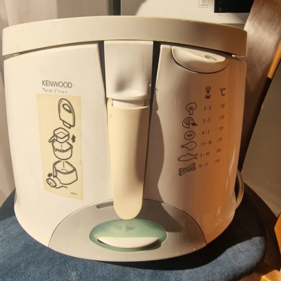 سرخ کن مارک کنوود