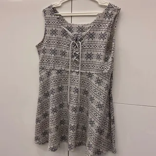 پیراهن کوتاه