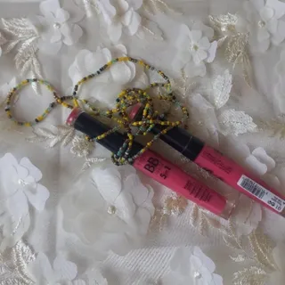 رژ ،تیاتر یا بالم لب