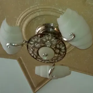 لوستر سقفی مدل لاله