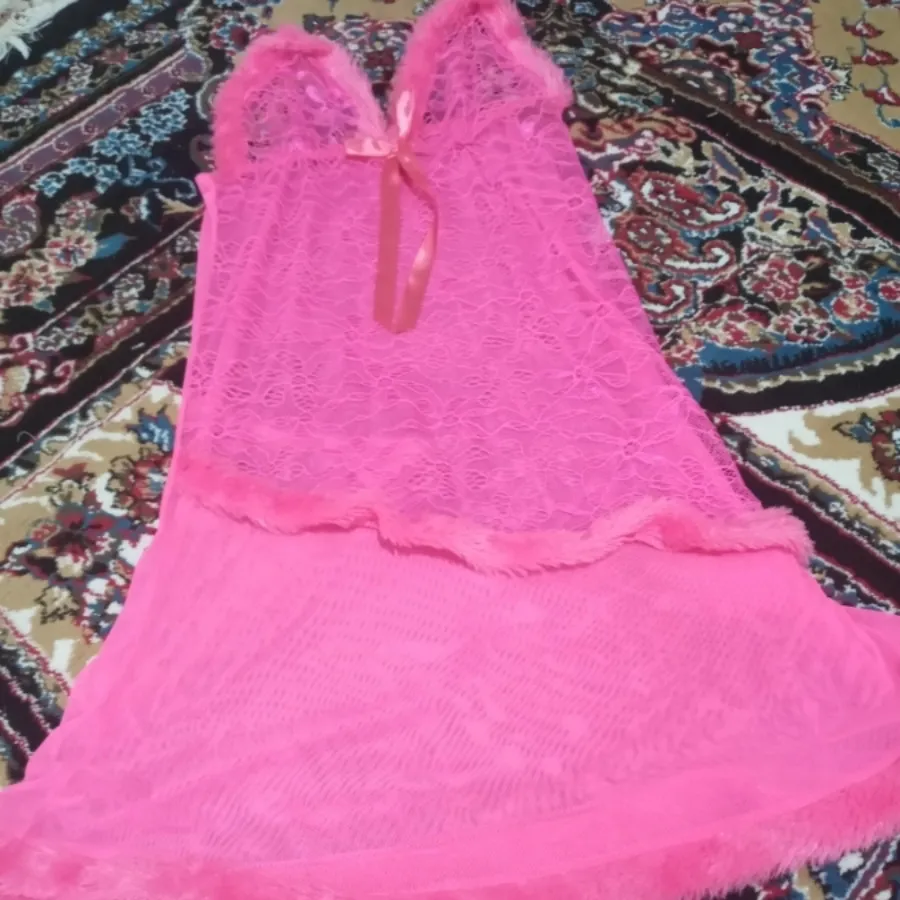 لباس خواب صورتی