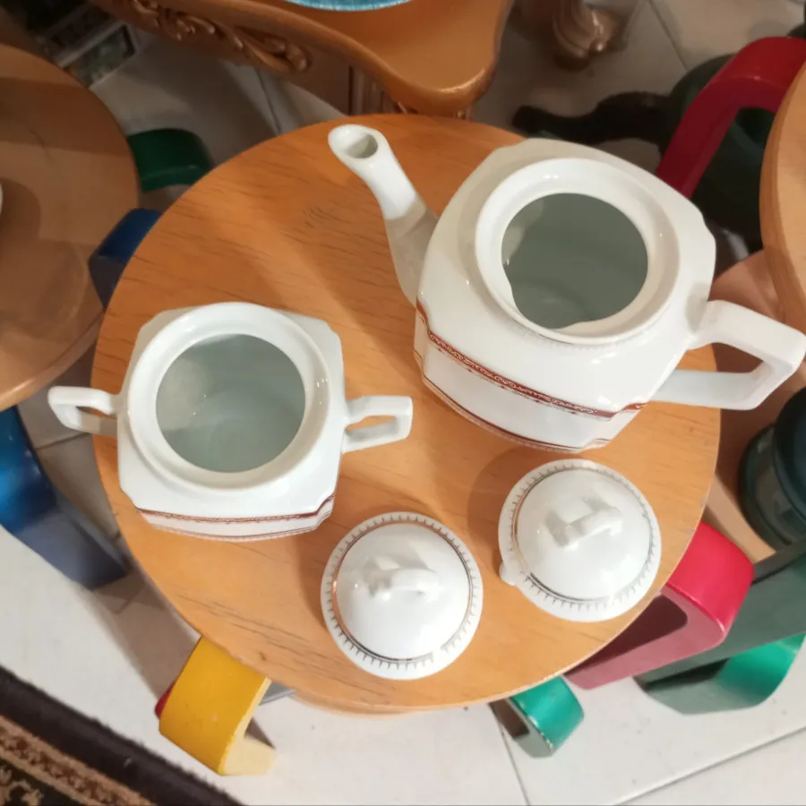 ست قوری و قندان چینی