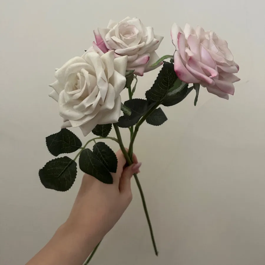 گل مصنوعی شاخه ای