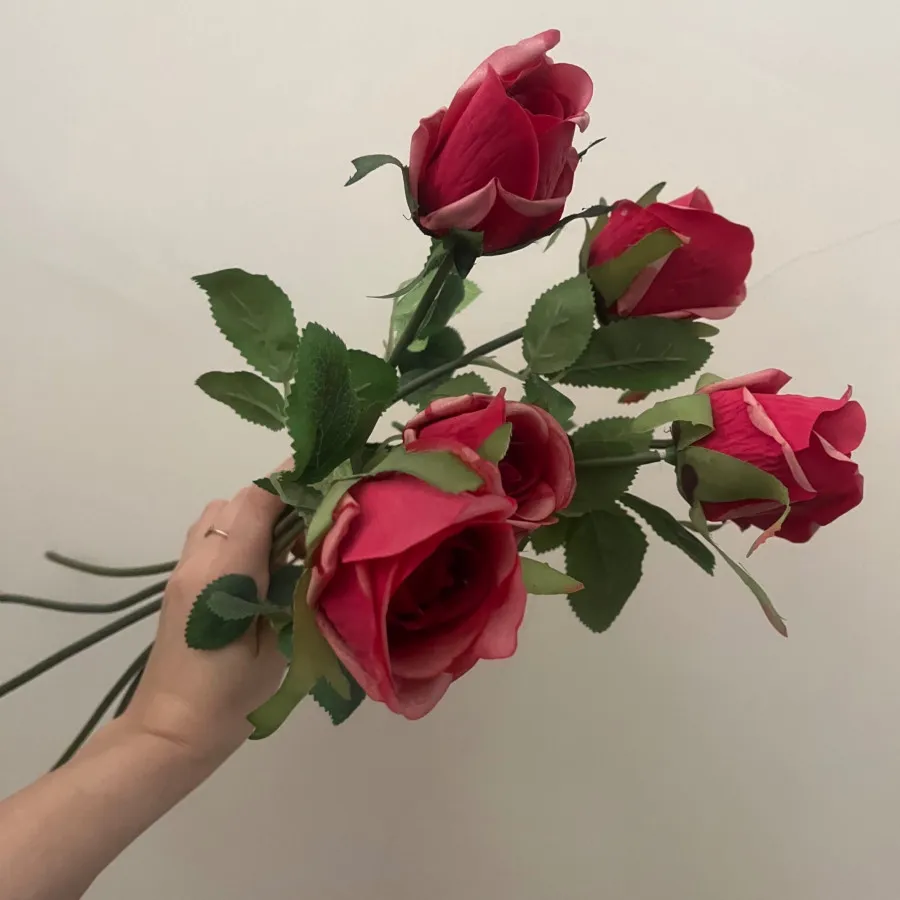گل مصنوعی شاخه ای