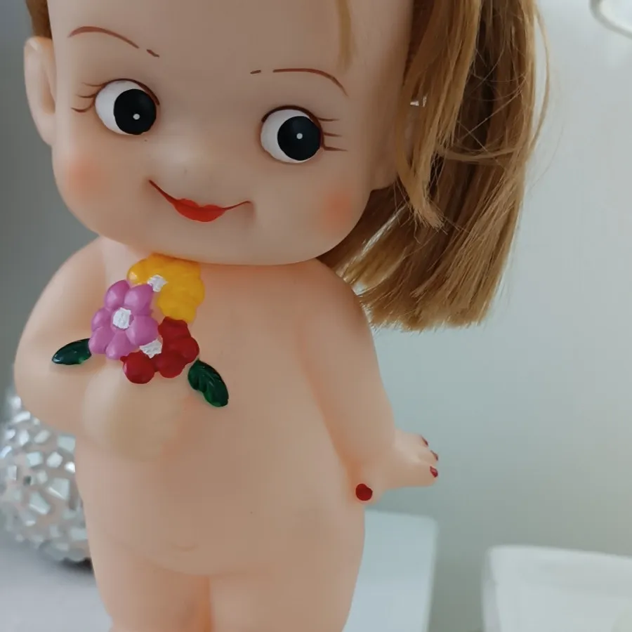 عروسک دخترملوس