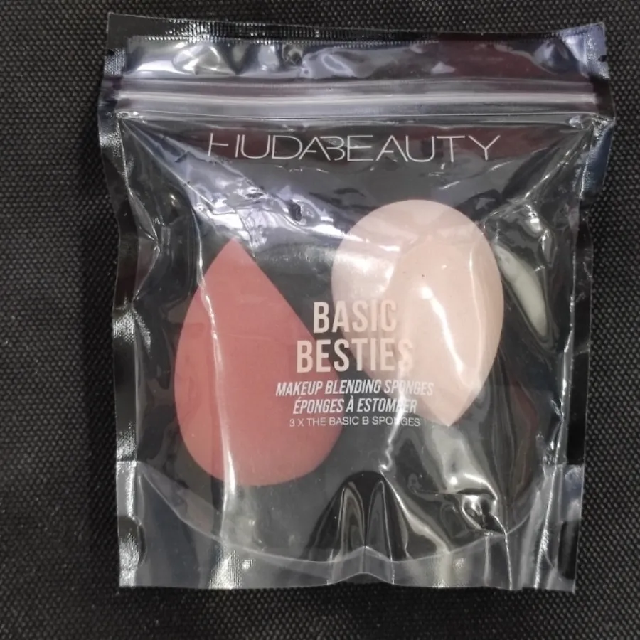 پک اسفنج اصل huda beauty