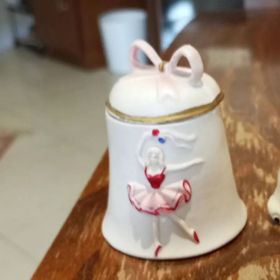 جا جواهری دختر بالرین