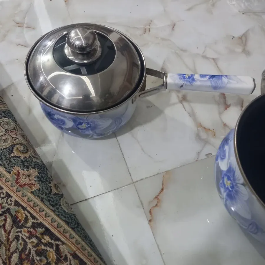 قابلمه چدن