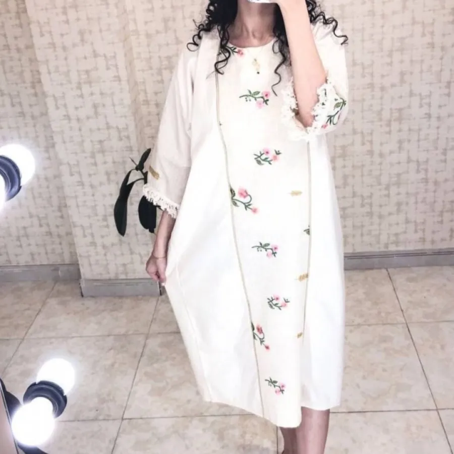 پیراهن سوزن دوزی