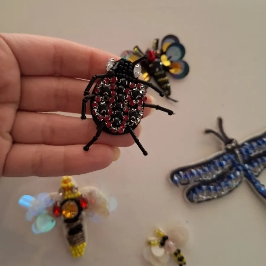 اکسسوری گل سینه