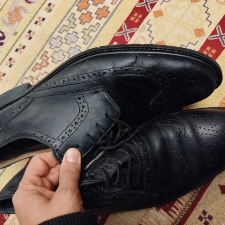 کفش مردانه بزرگ