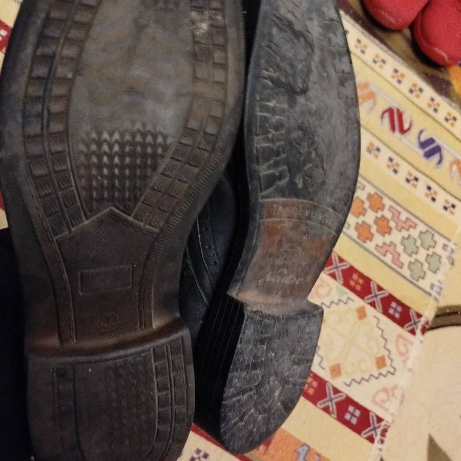 کفش مردانه بزرگ