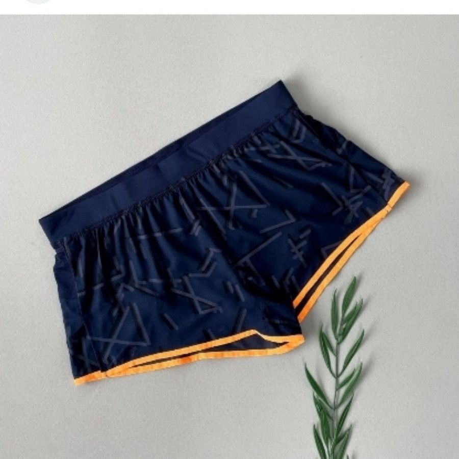 شورت راننینگ  بروکس