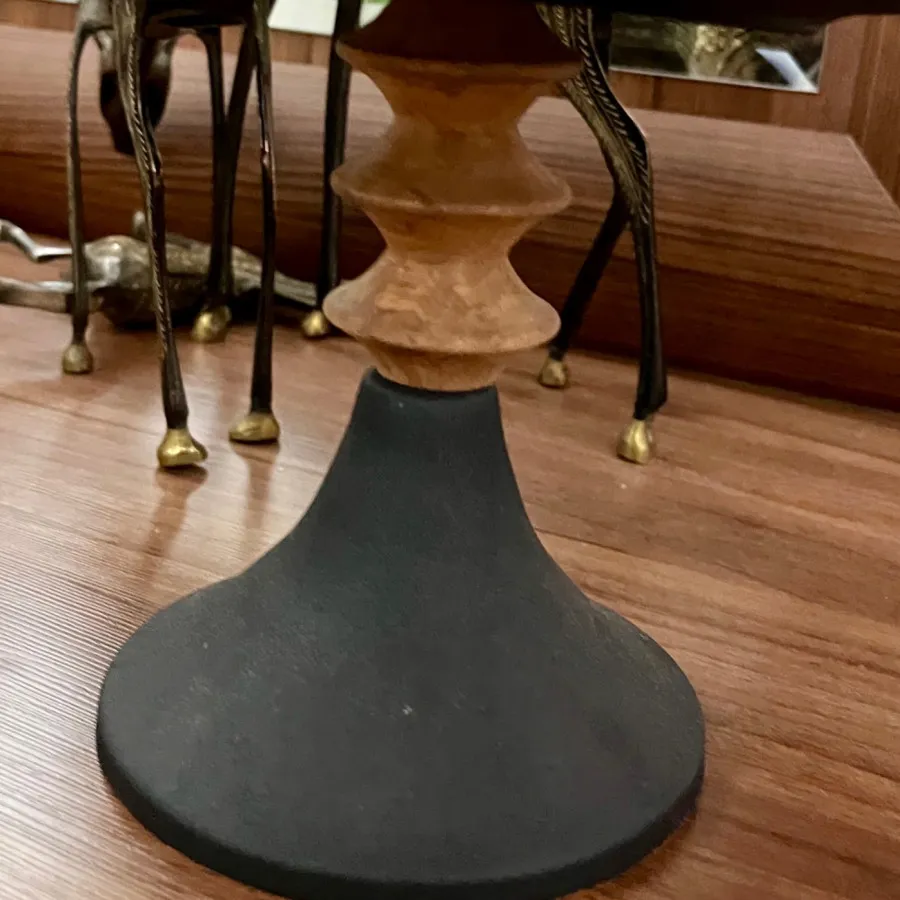میوه خوری پایه دار