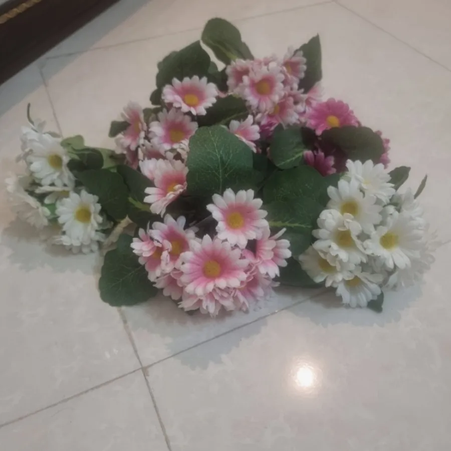 گل مصنوعی