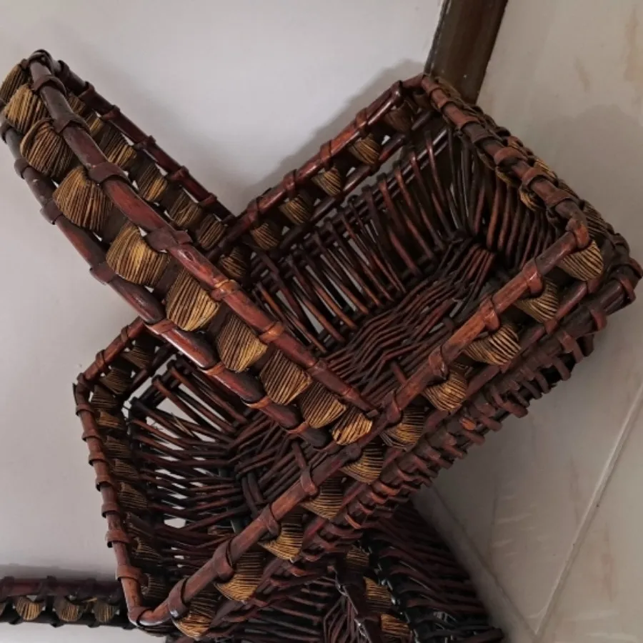 سبد حصیری