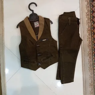 ست جلیقه و شلوار لی