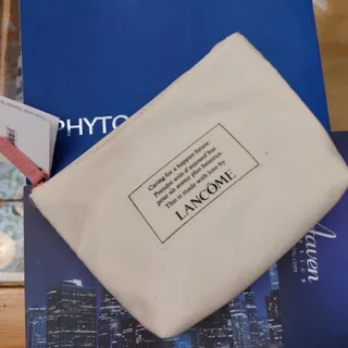 کیف ارایشی لانکوم