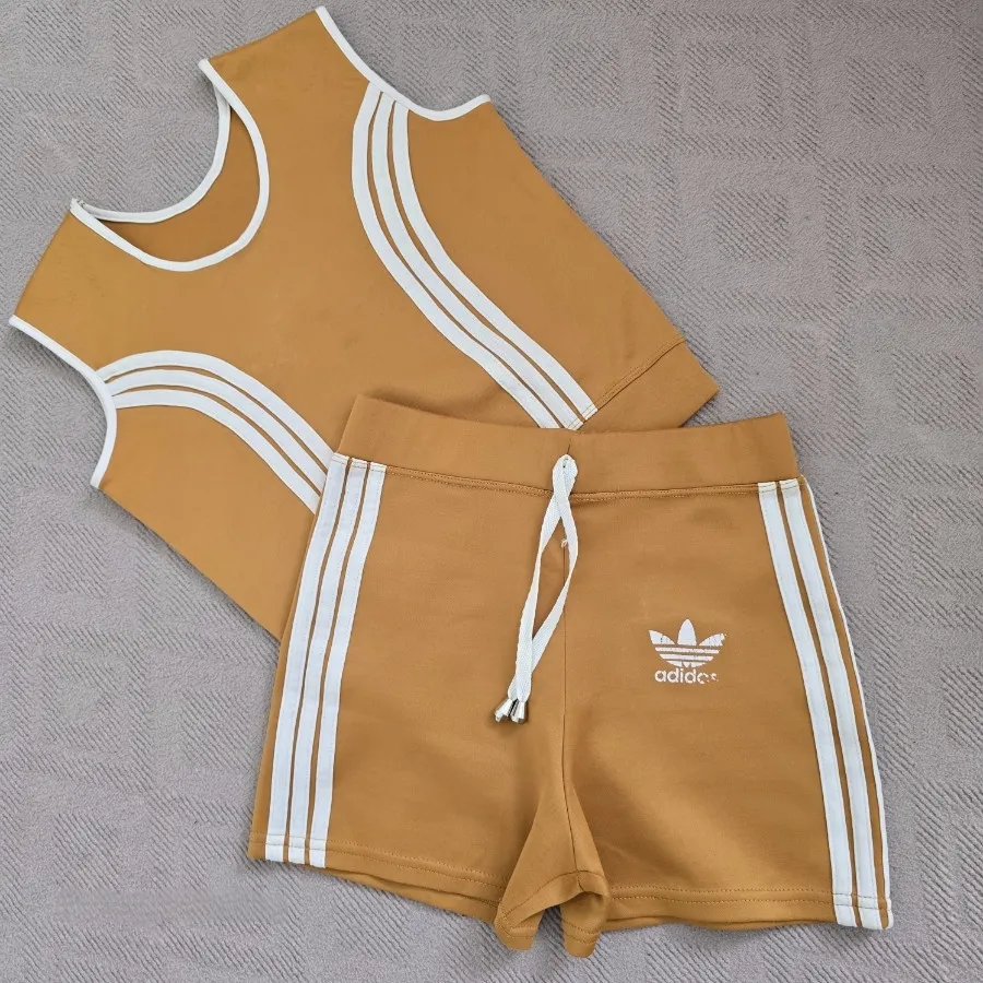 ست ورزشی دخترانه