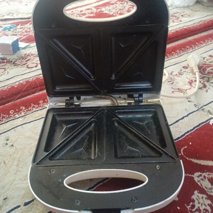 ساندویچ ساز پرنسس