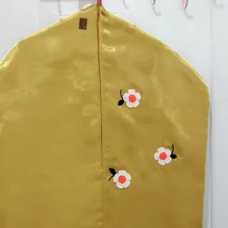 کاور لباس ساتن