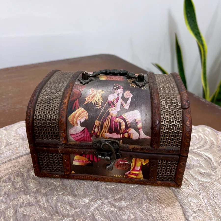 صندوق چوبی