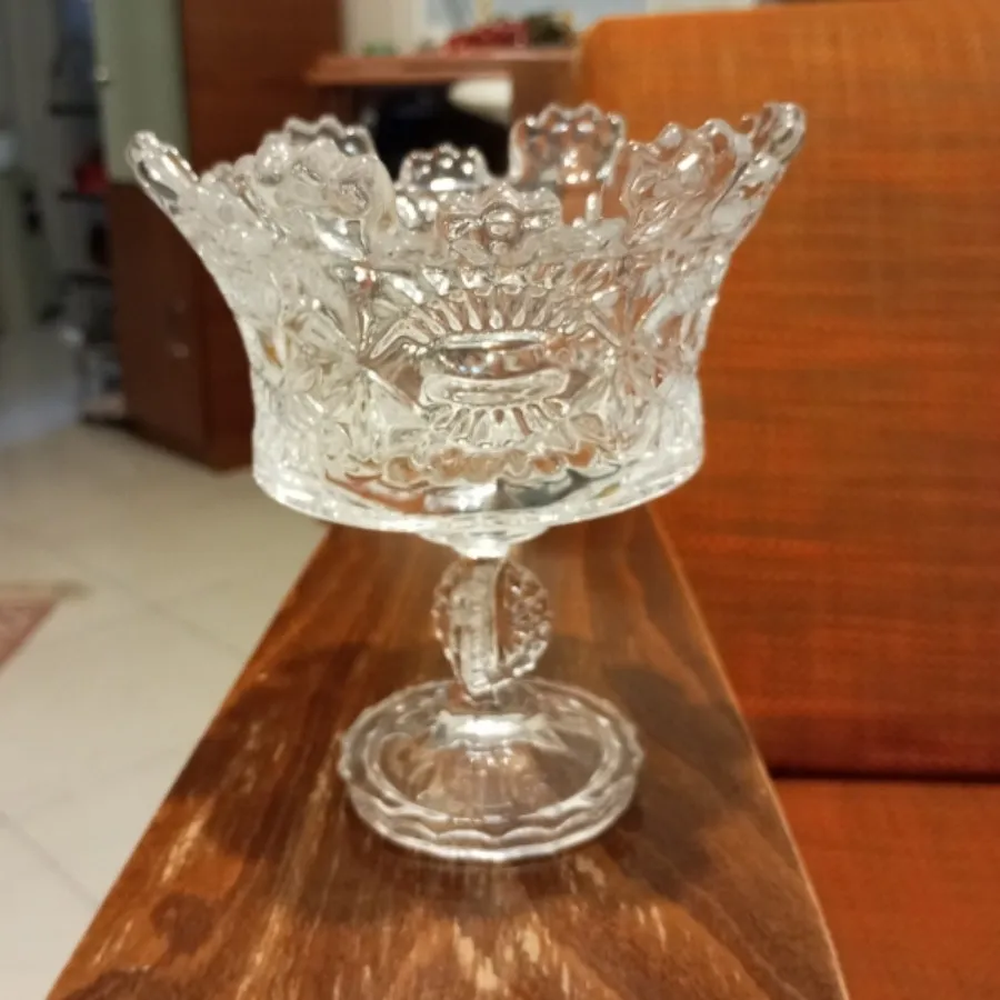 شکلات خوری پایه دار