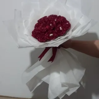 دسته گل مرواریدی لاکچری