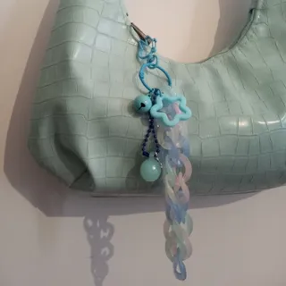 چارم آبی