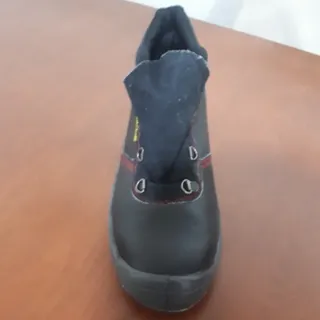کفش کار
