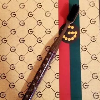 مسواک ارگونومیک گوچی